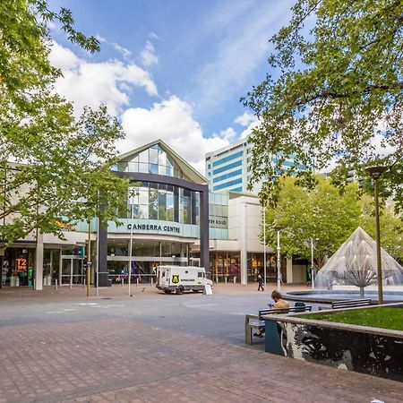 Dana-Spacious Private Room In Shared 2-Bedroom Apartment-1 Canberra Exterior foto